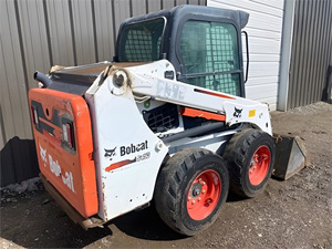 Altamente funcional 2016 BOBCAT S450 Maquinaria Asequible Oferta más barata Skid Steer Heavy Equipment - Product Image 3