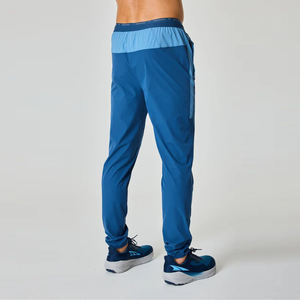 2025 prix de gros hommes réfléchissant Nylon Jogging piste ensemble Logo personnalisé imprimé coupe-vent résistance à l'eau Sublimation solide - Product Image 4