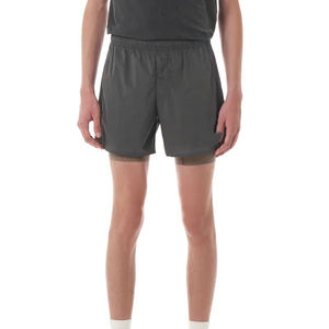 Shorts de sport en polyester avec élasthanne, logo personnalisé en gros, shorts de course à séchage rapide pour hommes - Product Image 3