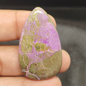 UDGEMS - Gemas Naturales de Purpurita Púrpura, Cabujones Sueltos de Tamaños Variados para la Fabricación de Joyas, Venta al por Mayor, MOQ 100 Gramos - Product Image 1