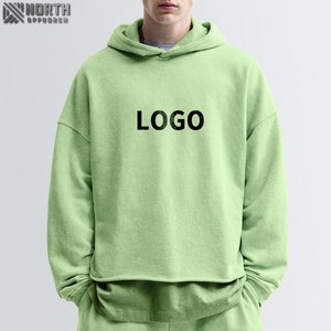 Sudadera con capucha en blanco 100% algodón con hombros caídos y corte de rizo francés y ropa de calle Vintage lavado crudo dobladillo recortado Sudadera con capucha de gran tamaño - Product Image 1