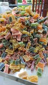 Cumple con el estándar global para dulces de mermelada de algas marinas de sabor dulce, gomitas de musgo de mar irlandés 100% naturales, gomitas Seamoss de caramelo de musgo marino - Product Image 4