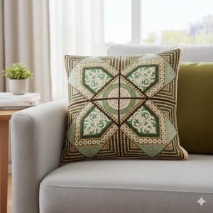 Chemin de Table de travail en fil brodé Chenille de haute qualité pour salle à manger ou mariage et hôtel disponible à la vente - Product Image 3