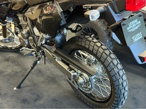 Nouvelle Moto Tout-Terrain DR-Z 400S de Niveau Performance Supérieur - Product Image 3