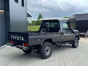 TOYOTA LAND-CRUISER USADO EN BUEN ESTADO, TRANSMISIÓN AUTOMÁTICA, COLOR GRIS - Product Image 4