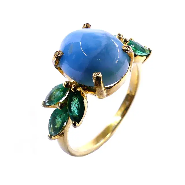 Attractive Sterling Silver 925 Gold Plated Emerald Larimar Gemstones Vintage Style Big Stone Women Wear Rings