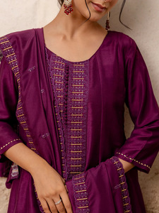 Ensemble Kurta évasé en soie mélangée brodée de luxe pour femmes avec palazzo et dupatta, parfait pour les mariages, pour l'exportation - Product Image 3