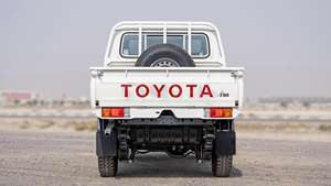 ราคาสุดคุ้ม ปี 2023 โตโยต้า แลนด์ ครุยเซอร์ LC79DC 4.2D / พวงมาลัยขวา - Product Image 2