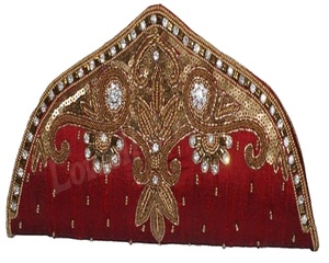 Sac à main élégant pour femme, artisanal et perlé, avec fermeture à rabat et capacité allant jusqu'à 1L - Product Image 1