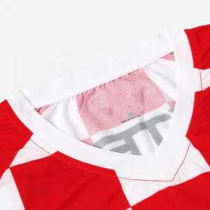 Uniforme de Fútbol de Poliéster Ligero y Transpirable de Manga Corta Unisex Personalizado de Alta Calidad para Adultos - Product Image 2