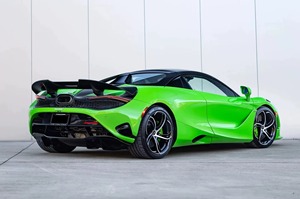 McLaren 750S Spider 2024 certifiée, propre et en bon état, pneus R20 verts, boîte automatique, turbo, intérieur tissu foncé, ACC, jantes en alliage d'aluminium - Product Image 2