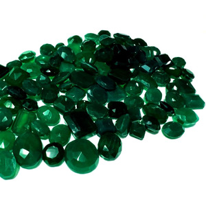 Pierre précieuse en onyx vert naturel facetté, polie des deux côtés, onyx vert en vrac, taille et forme variées, vente en gros pour la fabrication de bijoux - Product Image 3