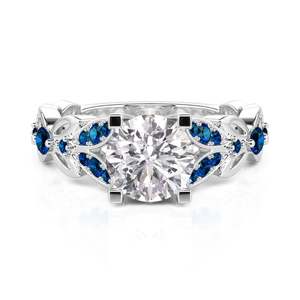 Anillo Jeulia Vintage con diseño de mariposa y diamantes de talla princesa, hecho a mano en platino. - Product Image 3