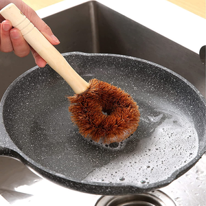 Vente en gros, brosse en fibre de noix de coco faite à la main pour la vaisselle, ustensiles de cuisine, manche en bois robuste, pas cher, prix du Vietnam - Product Image 5