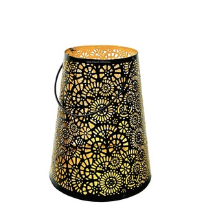 Nouvel arrivage Lanterne bougeoir fait main en métal couleur noir et or pour les mariages et les événements décorations de table - Product Image 4