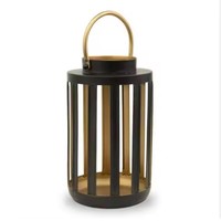 Meilleure vente de lanterne vintage antique de haute qualité en cuivre pur et en laiton de forme ronde Design ancien lanterne à bougie de table