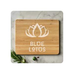 Tabla de cortar de bambú multiusos de diseño caliente con asa para un fácil transporte y almacenamiento - Product Image 1