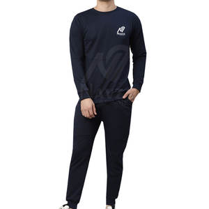 Nuevo Conjunto Deportivo para Hombre, Ropa Urbana de Primera Calidad, 100% Algodón, Hecho en Pakistán - Product Image 1