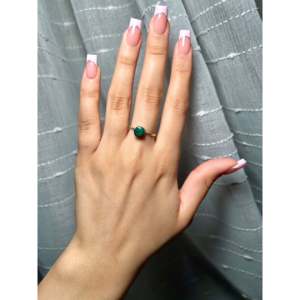 Navajo-Made Malachite & Sterling <b>Silver</b> <b>Ring</b> Fine Jewelry Rhodium Plating Hip-Hop Style for Everyday Wear Set Gemstone Inlay - Product Image 4