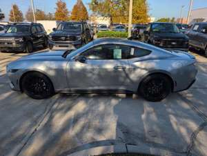 NOUVEAU 2025 pour Mustang EcoBoost Automatique R16 Intérieur Sombre Toit Métallique Caméra Arrière - Product Image 2