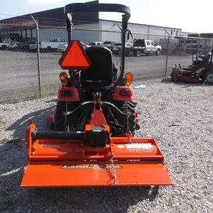 Tractor Agrícola Kubota BX2380 2019 con Cargador Frontal 20W, Automático, 99% de Capacidad, Origen Francia, Componentes Principales de Clasificación y Calibración - Product Image 3