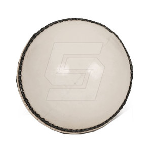 Pelota de Cricket de Cuero Resistente con Doble Costura, Diseño Duradero con Núcleo de Corcho para Entrenamiento a Nivel de Club, Partidos Competitivos al Aire Libre - Product Image 2