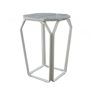 Table d'appoint moderne en marbre noir avec motif naturel, base lourde en pierre, table pour usage décoratif multi-événénements - Product Image 4