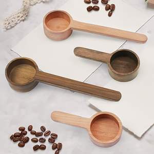 Cuchara de café artesanal de madera duradera que ofrece medidas consistentes, el compañero perfecto para baristas y cocinas domésticas. - Product Image 5
