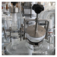Réacteur en verre à enveloppe chauffante de laboratoire avec contrôle de la température pour la synthèse chimique avec une capacité de 5L-200L
