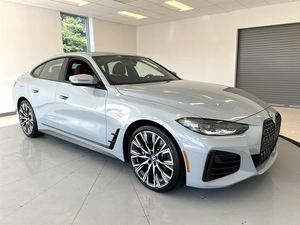 2022-4 S-e-R-I-e-s 430-i G a n Coupe RWD con bajo kilometraje y precio asequible en stock listo para su envío - Product Image 2