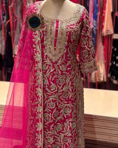 Nuevo diseñador estilo indio bordado pesado trabajo Lehenga Gharara Sharara trajes de césped paquistaní para damas ropa de fiesta Wit precio bajo - Product Image 4