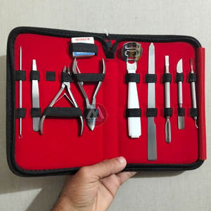 MAQNSCO - Cortaúñas de Lujo Plateado Premium, Cortador de Cutículas Curvo de Acero Inoxidable, Cuchilla Afilada para Manicura y Pedicura, Mandíbula de 14 mm - Product Image 3