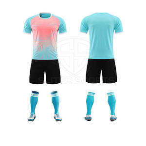 Kit de uniforme de fútbol para hombre transpirable de talla grande al por mayor ropa de fútbol sostenible - Product Image 1