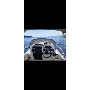 Ranieri Shadow 19 Barco de Recreo/Barco de Cabina con Motor de 115 CV Modelo 2016/2025 - Product Image 2