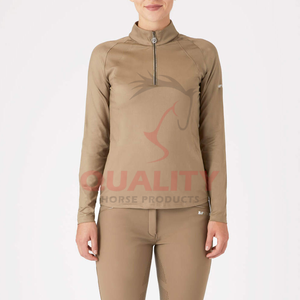 Camisa térmica de compresión de alto rendimiento que ofrece flexibilidad y calidez para entrenamientos ecuestres exigentes - Product Image 1