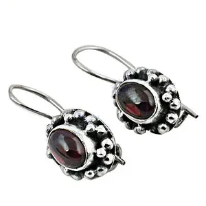 Pendientes Colgantes Vintage de Plata Tibetana con Granate para Mujer, con Engaste de Bisel Floral, Joyería de Aleación, Regalo Estilo Bohemia, Aniversario - Product Image 1