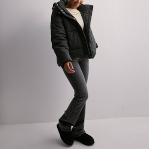 Veste en duvet légère personnalisée Veste en duvet chaude compressible pour femmes - Product Image 3