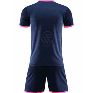 ชุดฟุตบอลผู้ชายมาใหม่ ขายดี น้ำหนักเบา โพลีเอสเตอร์ 100% แห้งเร็ว คุณภาพสูง - Product Image 3