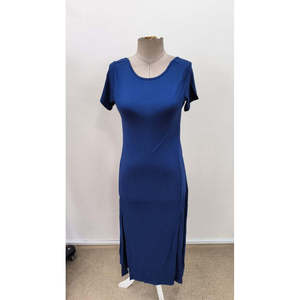 Vestido Maxi de Viscosa de Manga Corta para Mujer de Jane's, con Abertura en la Espalda, Detalle de Abertura Lateral y Cuello Redondo, Corte Ajustado para Uso Casual - Product Image 4