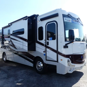 4UZAB2FC2SCWB7632 Nouveau camping-car de luxe classe A 2025 avec moteur à essence et intérieur spacieux à extension coulissante - Product Image 1