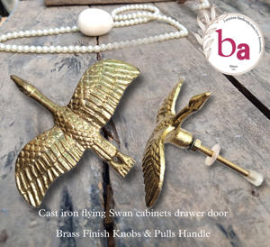 Offre Spéciale en fonte volant cygne animaux armoires tiroir porte laiton finition boutons tire poignée pour armoire commode chambre cuisine - Product Image 2