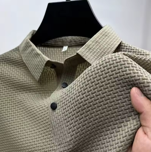 เสื้อยืดโปโลผู้ชายสำหรับฤดูร้อน2025ผ้าไอซ์ซิลค์ระบายอากาศได้ดีเสื้อลำลองแนวธุรกิจมีโลโก้ตามสั่งด้านหน้าทำจาก - Product Image 2