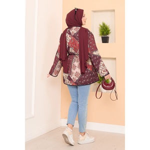 Blouson matelassé bohème d'automne avec détails de poches, réversible, doublure en lin, coque en cuir satiné, logo personnalisé, style universitaire court - Product Image 5