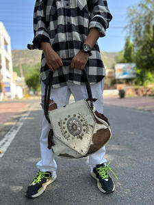 Nouveaux élégants vrais cheveux sur cacher la fourrure en cuir sacs fourre-tout de luxe femmes sacs à main à la mode de haute qualité moyen Concho sacs à provisions - Product Image 5