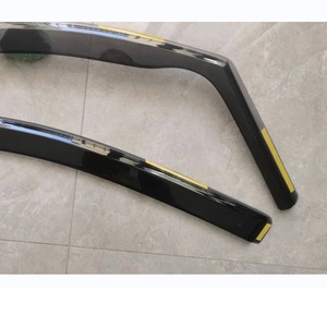 สำหรับรถตู้ <span class=keywords><strong>VW</strong></span> Caddy MK3 & MK4 ปี 2004-2020 แบบ <span class=keywords><strong>2</strong></span> ประตู ชุดบังแดดกันฝนแบบติดในช่องหน้าต่าง  แผ่นกันลม <span class=keywords><strong>2</strong></span> ชิ้น สีชา - Product Image 2