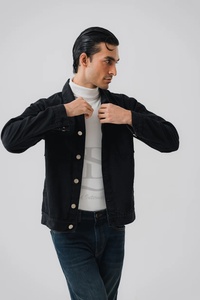 Chaqueta vaquera de algodón informal de diseñador para hombre, abrigo con cierre de botón y decoración de piel con cremallera, chaqueta vaquera cómoda con calefacción OEM - Product Image 6