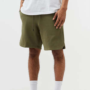 Pantalones cortos de malla transpirable de secado rápido para hombres Traje de entrenamiento de fútbol y tenis informal con logotipo personalizado OEM aceptado - Product Image 2