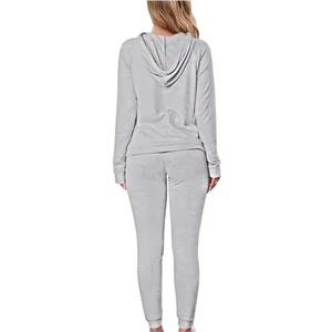 Nouveau design Logo personnalisé survêtement pour femme 2 pièces vêtements de fitness survêtements de jogging costume de sport survêtements pour femmes 2025 - Product Image 3