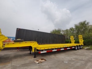 Semirremolque de Plataforma Baja RHINOX de 100 Toneladas, Cuatro Ejes de Hierro con Suspensión Cantilever, Dos Líneas 16*3*1.9m, China - Product Image 5