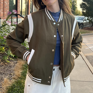 Vestes d'hiver de haute qualité pour femmes faciles à porter et boutons couverts Polyester col rond veste universitaire vestes pour femmes - Product Image 3